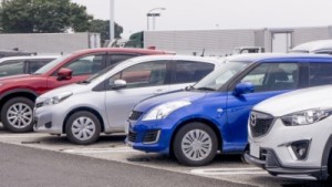 駐車場で洗車ができる